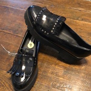 Steve Madden Black Patent Kiltie Loafers